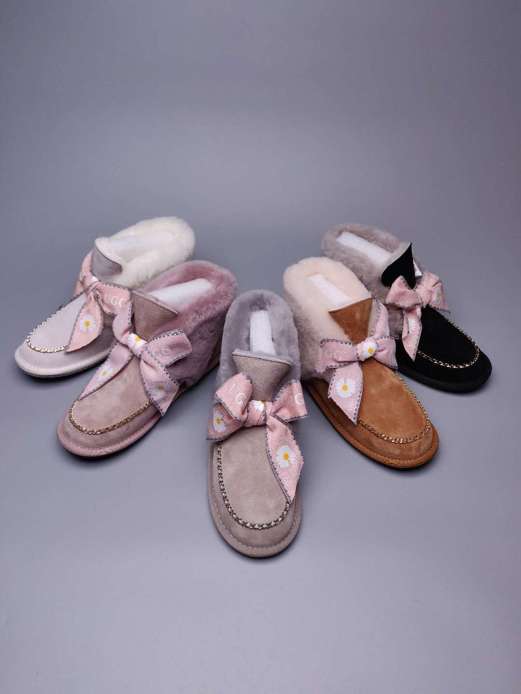 Mu Pink Daisy, Chain & Ribbon Detail Shoes - Style 7888