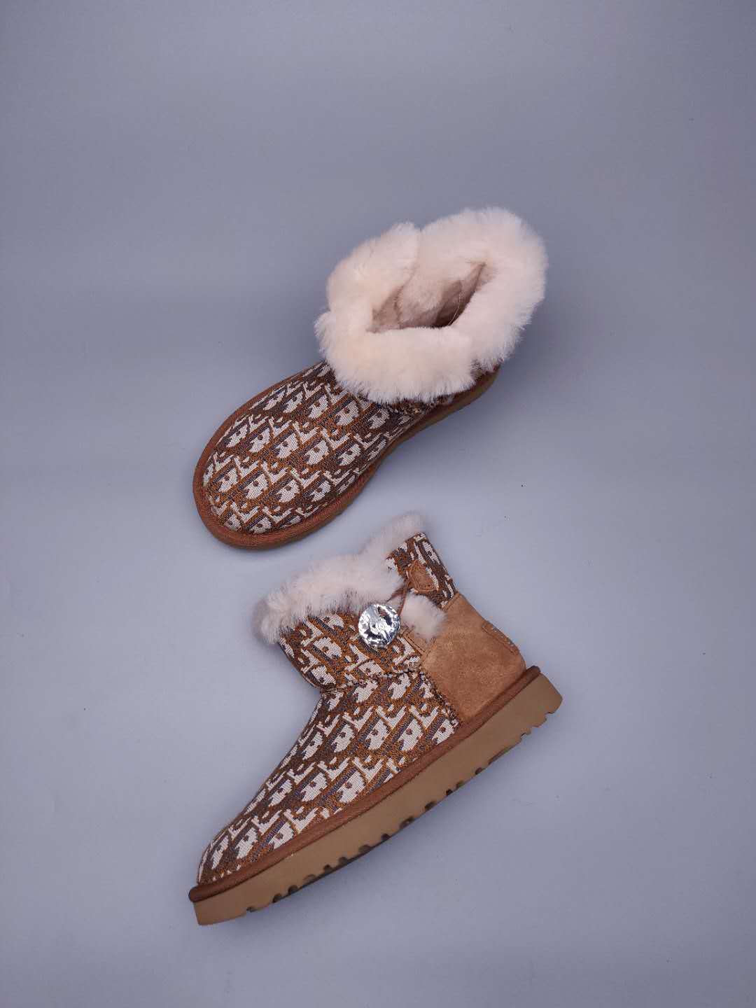 Chestnut Fabric-Textured Footwear - Style 6554