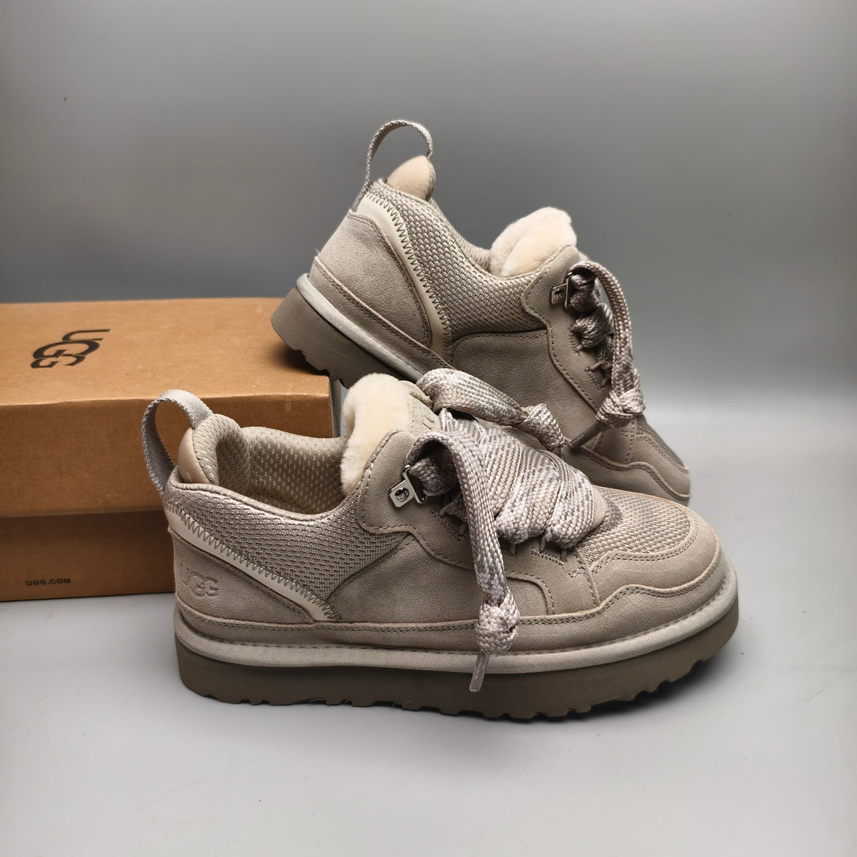 Gray Unisex Mesh Casual Sneakers - Style 4032