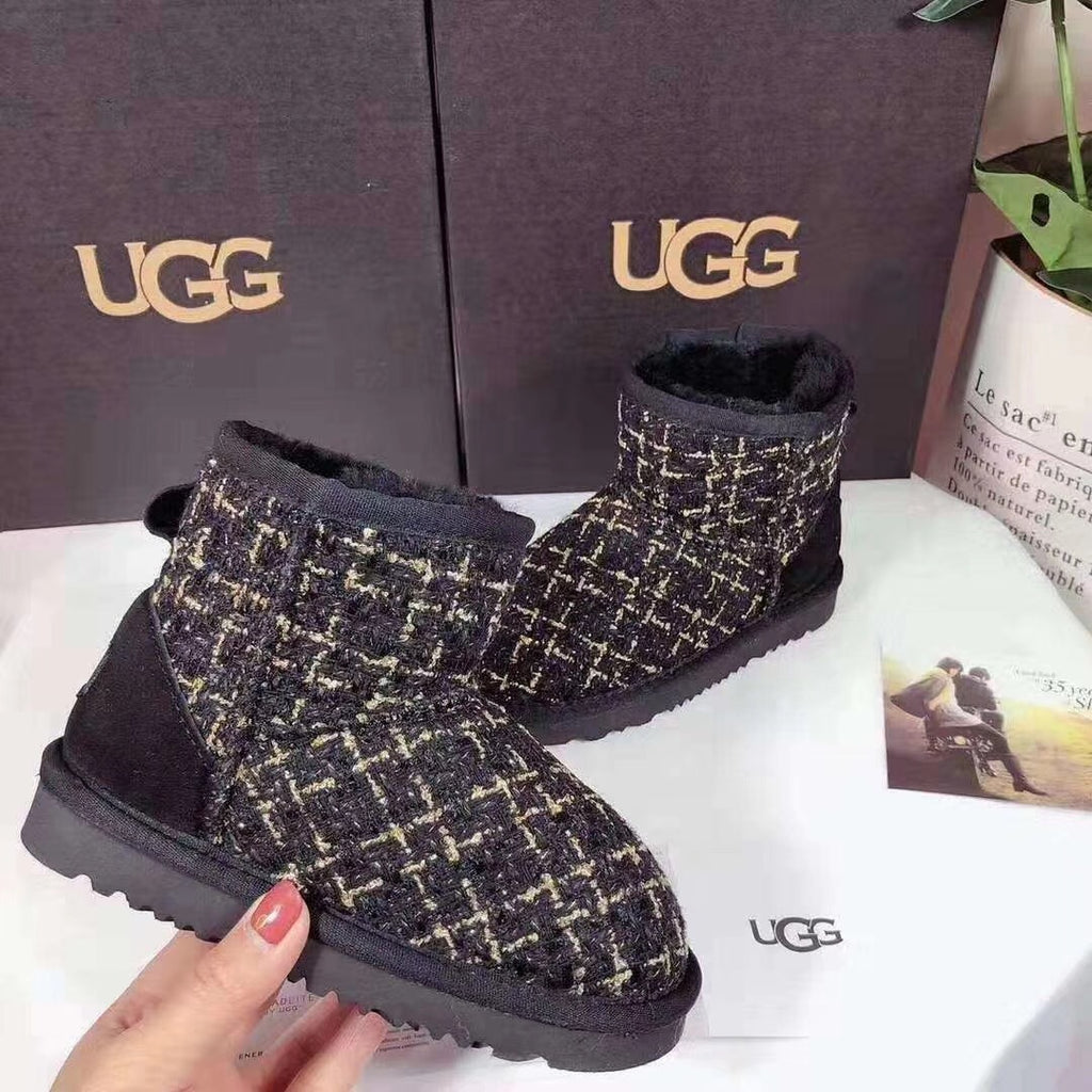 Kids' Chic Black Snow Boots - Style 5854