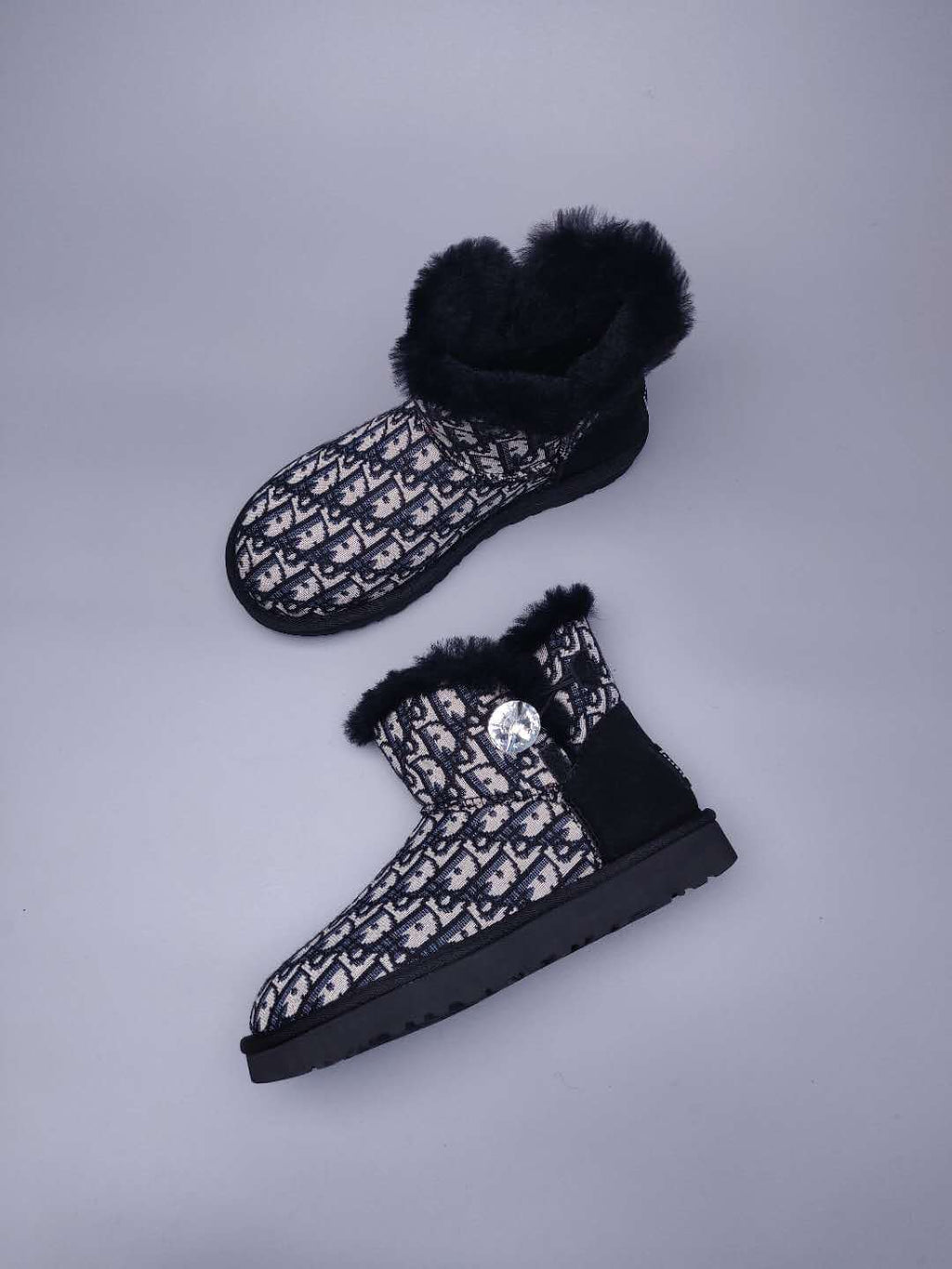 Black Fabric-Textured Footwear - Style 6554