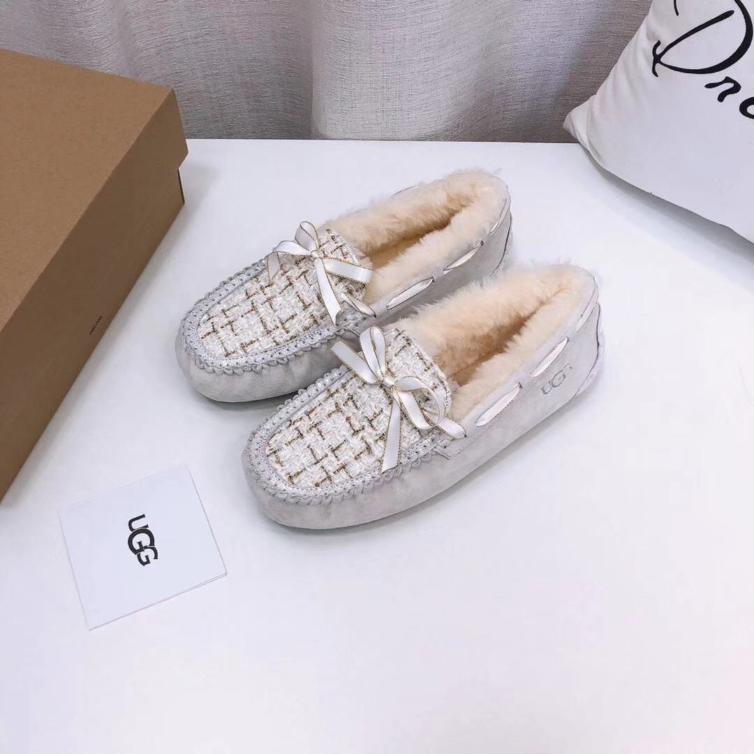 Pearl White Chic Loafers - Style 5623