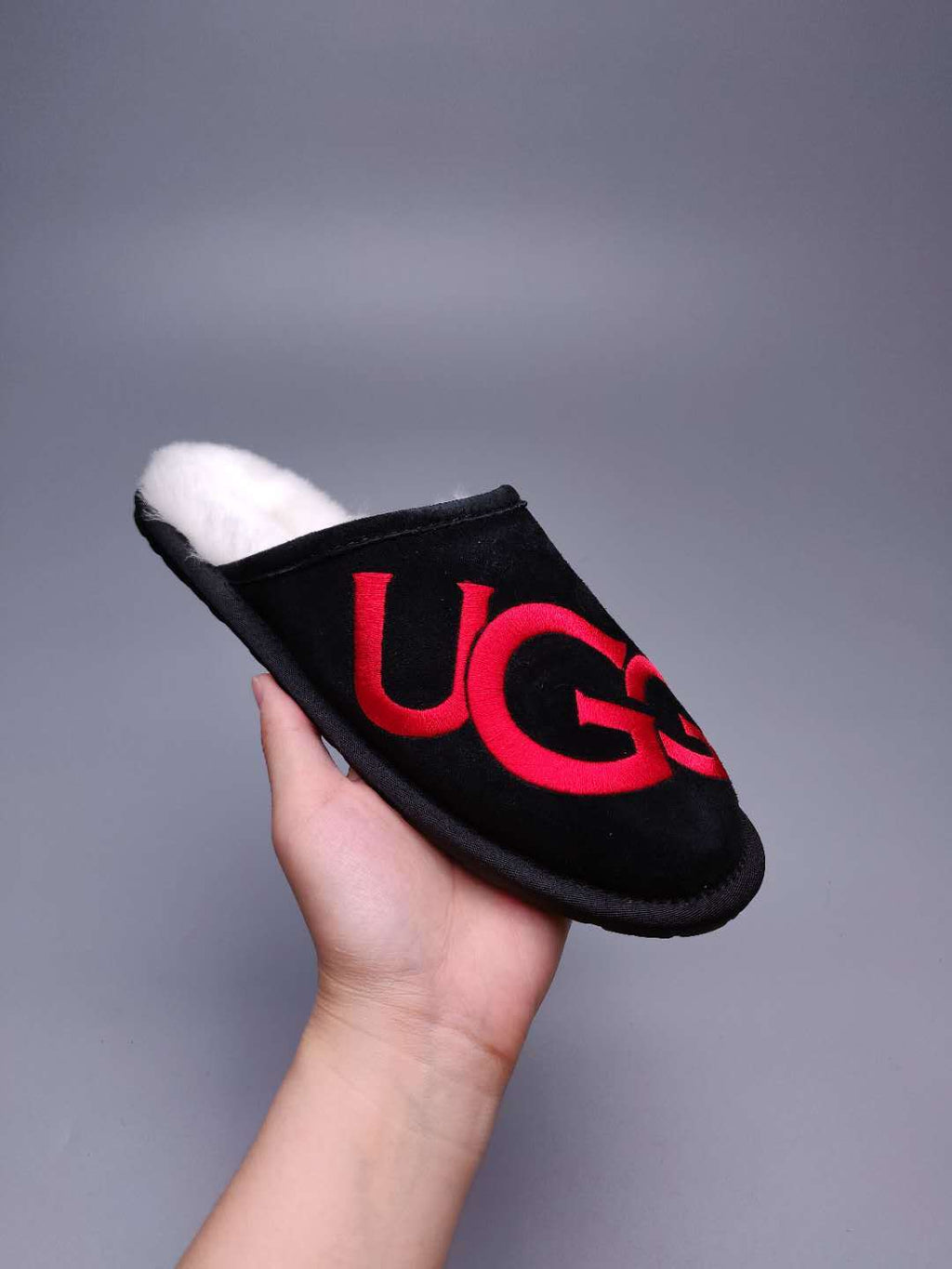 Black Big G Indoor Slippers - Style 2593