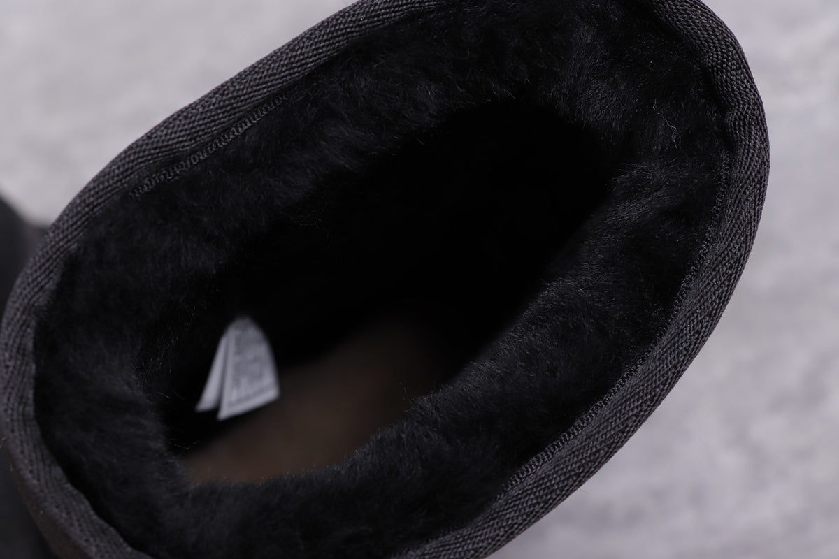 Black Classic Short II Boots - Style 6223