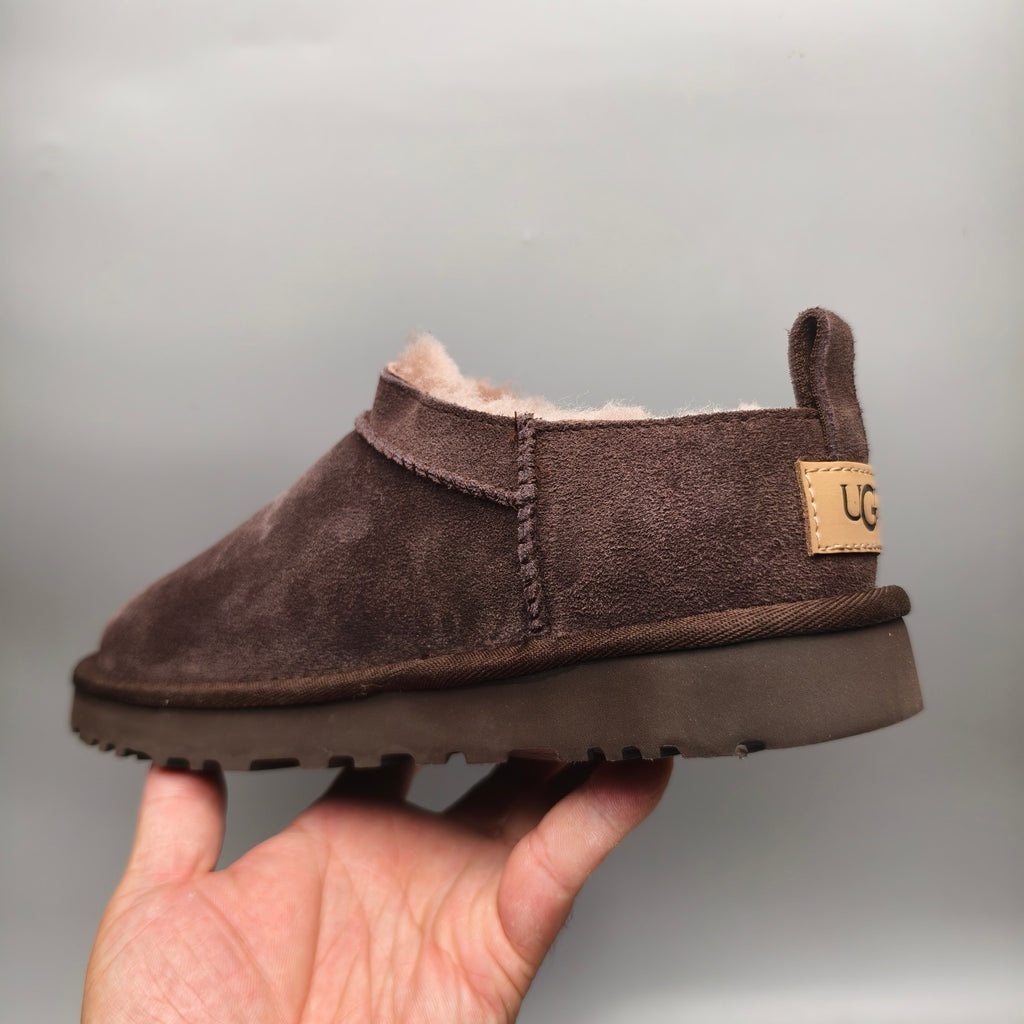 Women's Chocolate Classic Slip-On Shoes - Style 3891