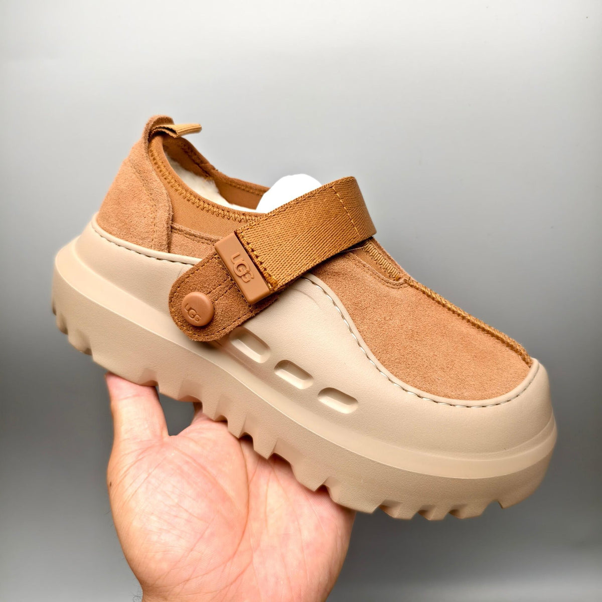 Chestnut Unisex Slip-On Casual Shoes - Style 7550