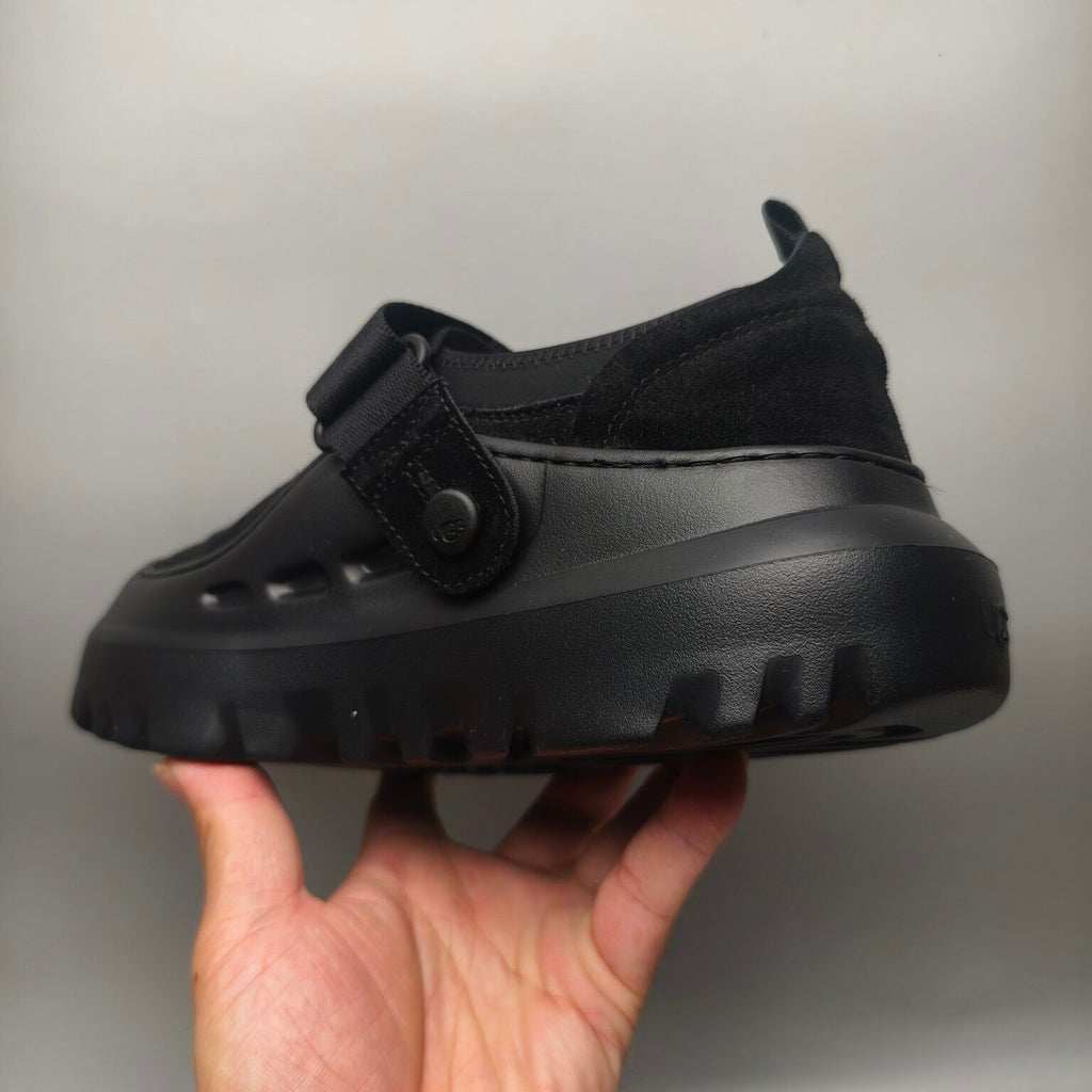 Black Unisex Slip-On Casual Shoes - Style 7550