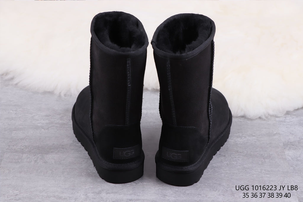 Black Classic Short II Boots - Style 6223