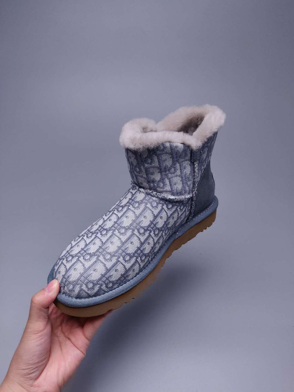 Gray Fabric-Textured Footwear - Style 6554