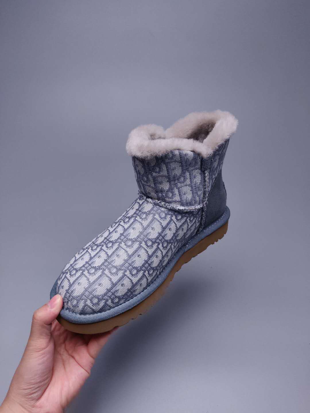 Gray Fabric-Textured Footwear - Style 6554