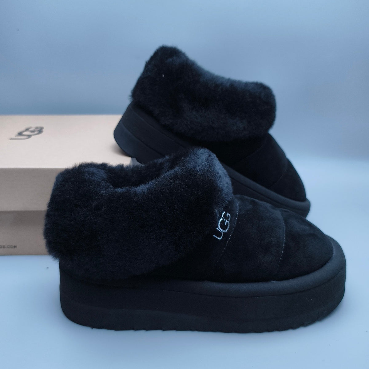 Black Platform Slip-On Casual Shoes - Style 6390