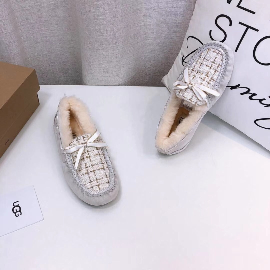 Pearl White Chic Loafers - Style 5623