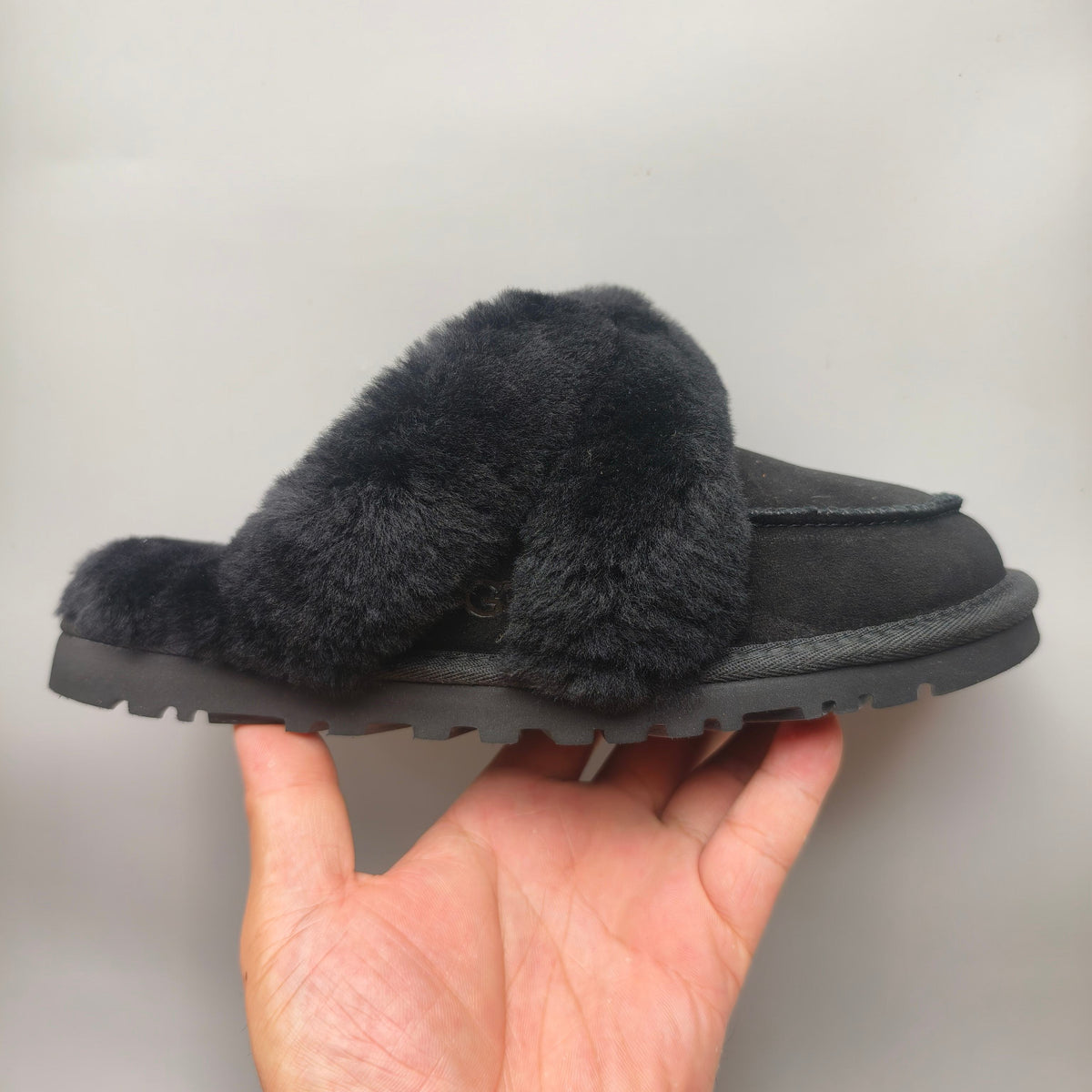 Black Casual House Slippers - Style 4571