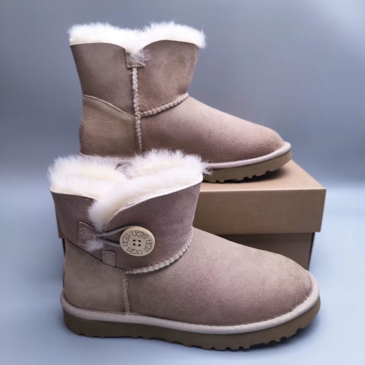 Sand Stain-Resistant New Classic Footwear - Style 6422