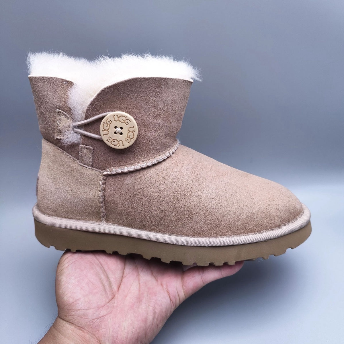 Sand Stain-Resistant New Classic Footwear - Style 6422
