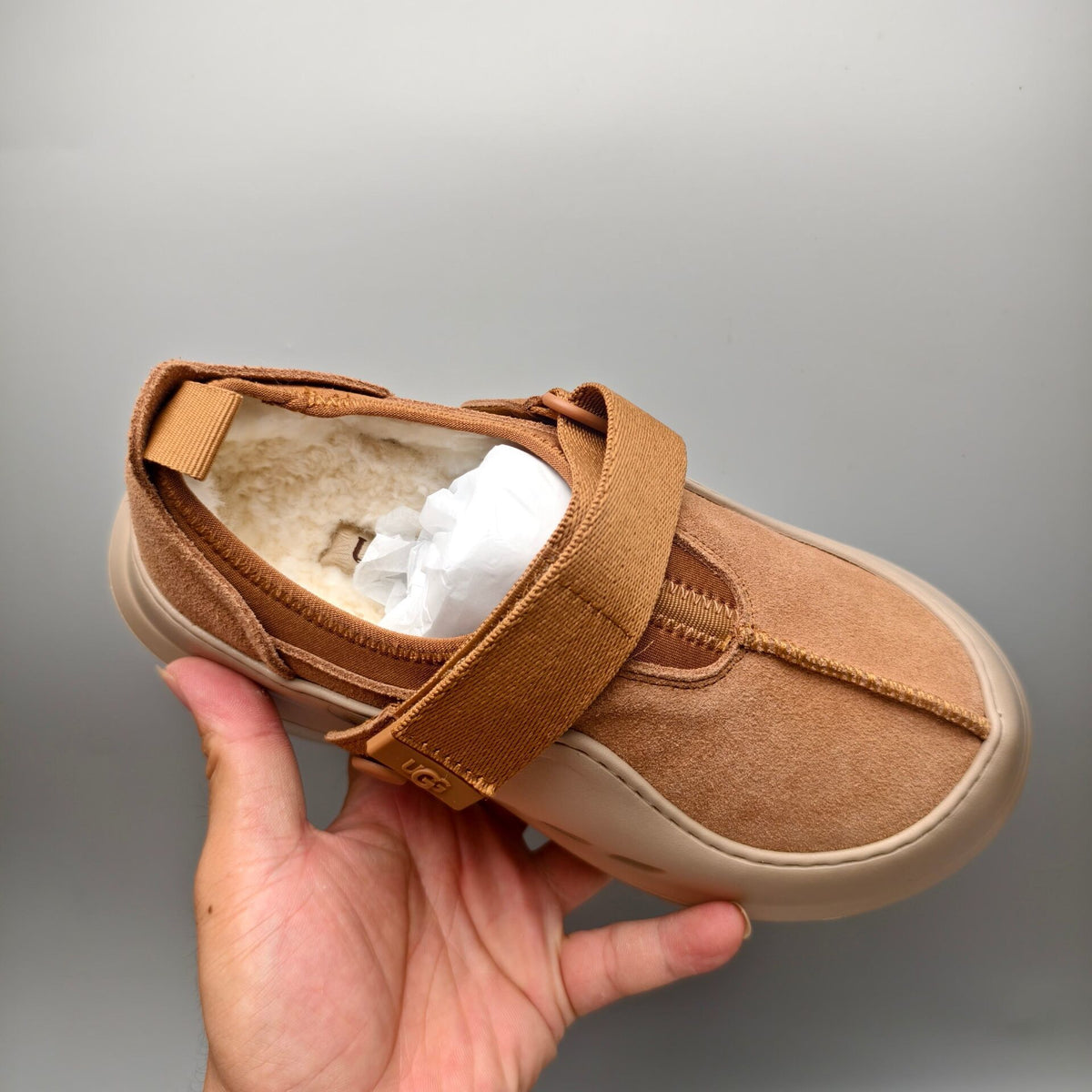 Chestnut Unisex Slip-On Casual Shoes - Style 7550