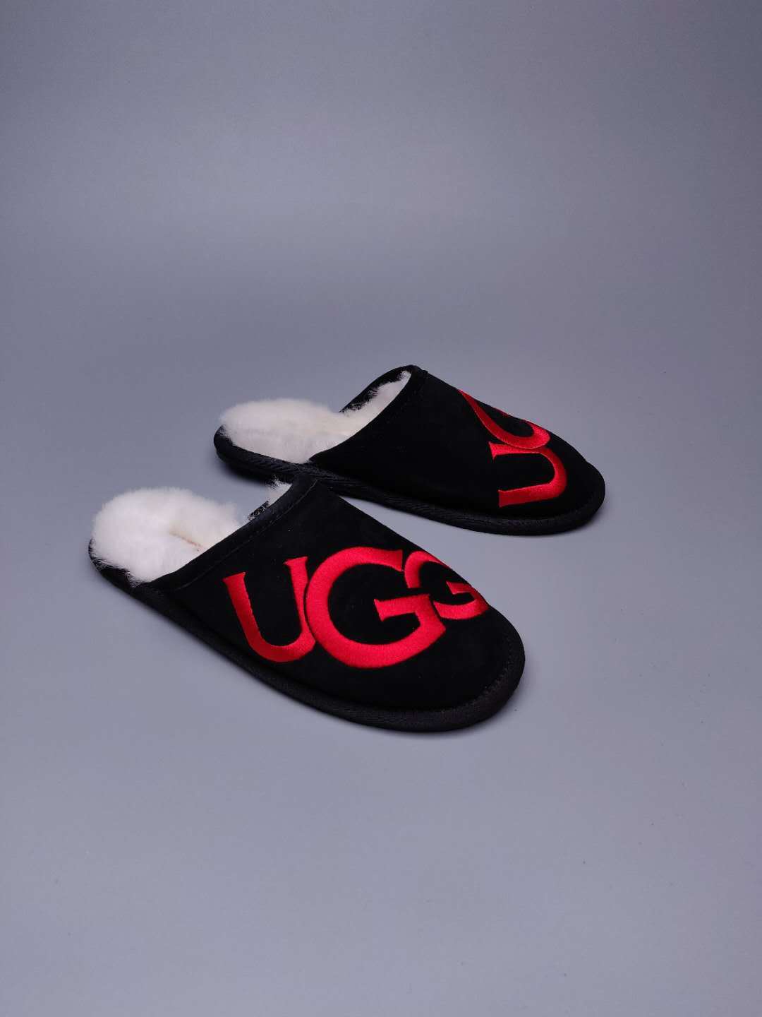 Black Big G Indoor Slippers - Style 2593