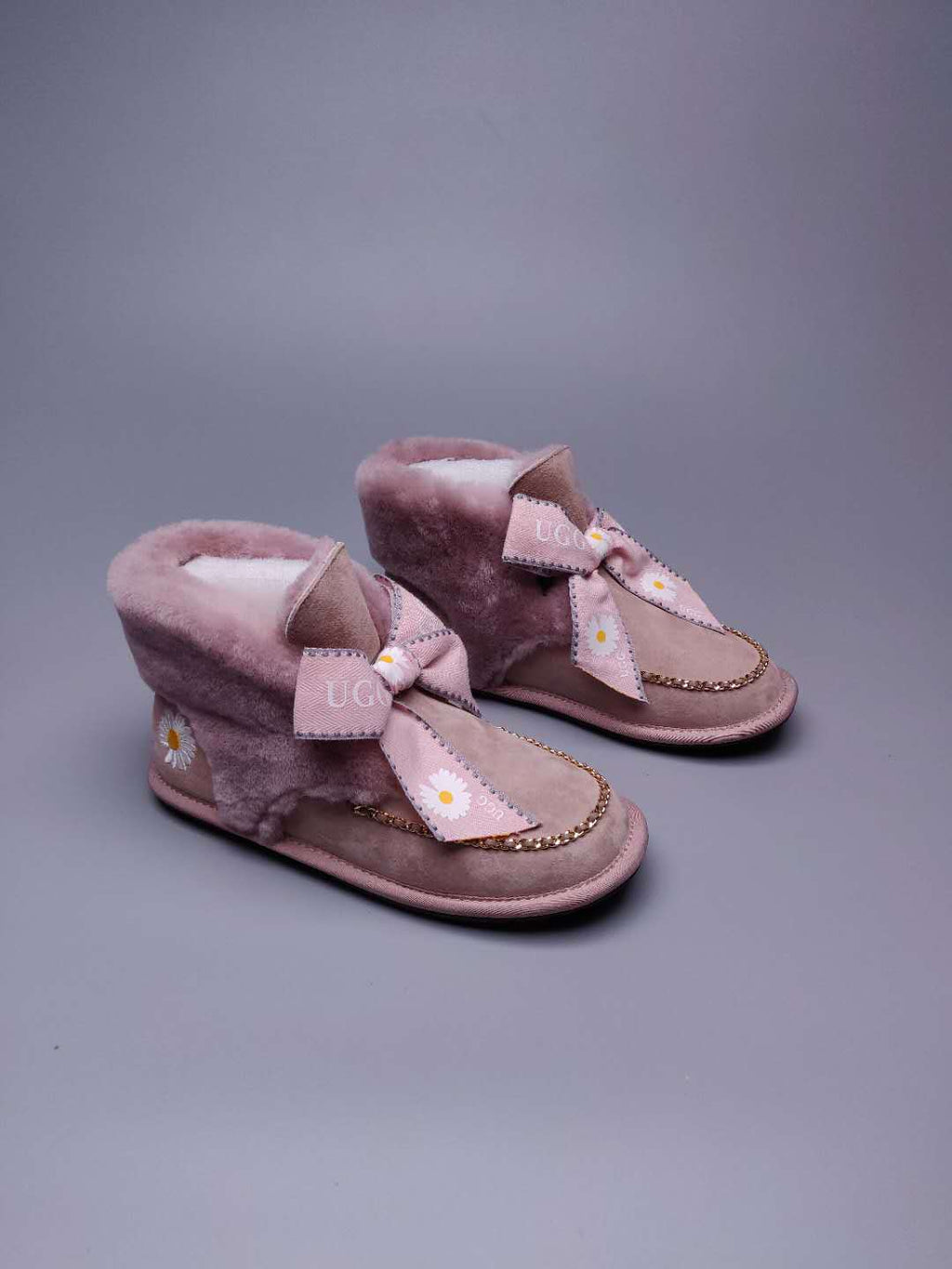 Mu Pink Daisy, Chain & Ribbon Detail Shoes - Style 7888