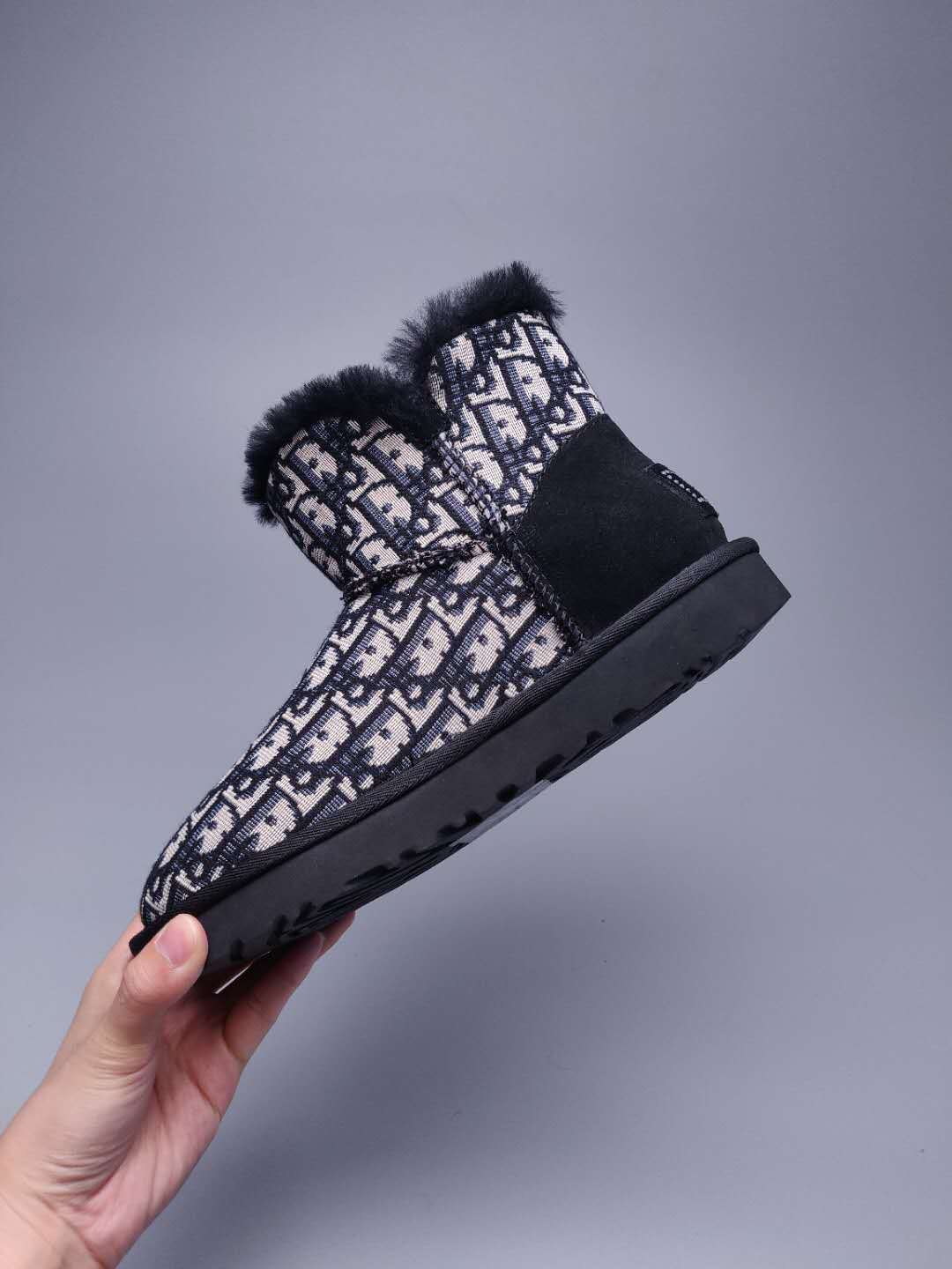 Black Fabric-Textured Footwear - Style 6554