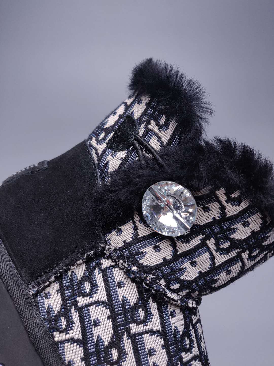 Black Fabric-Textured Footwear - Style 6554