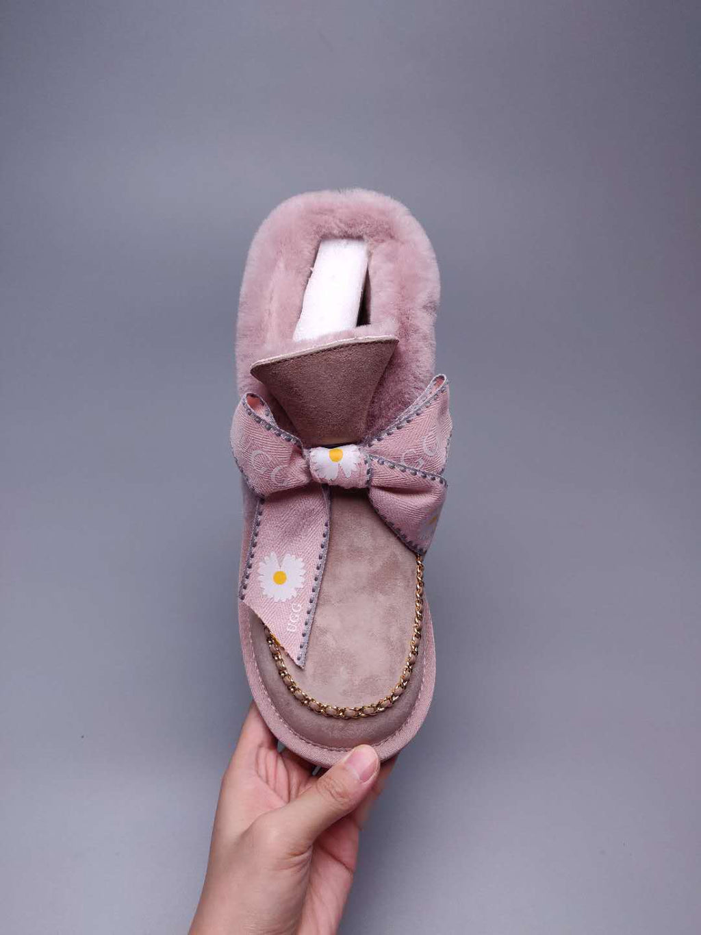 Mu Pink Daisy, Chain & Ribbon Detail Shoes - Style 7888