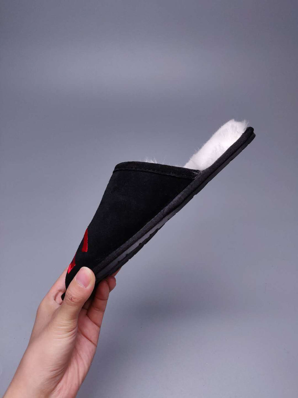 Black Big G Indoor Slippers - Style 2593