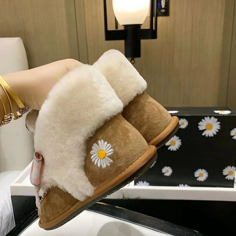 Chestnut Daisy, Chain & Ribbon Detail Shoes - Style 7888