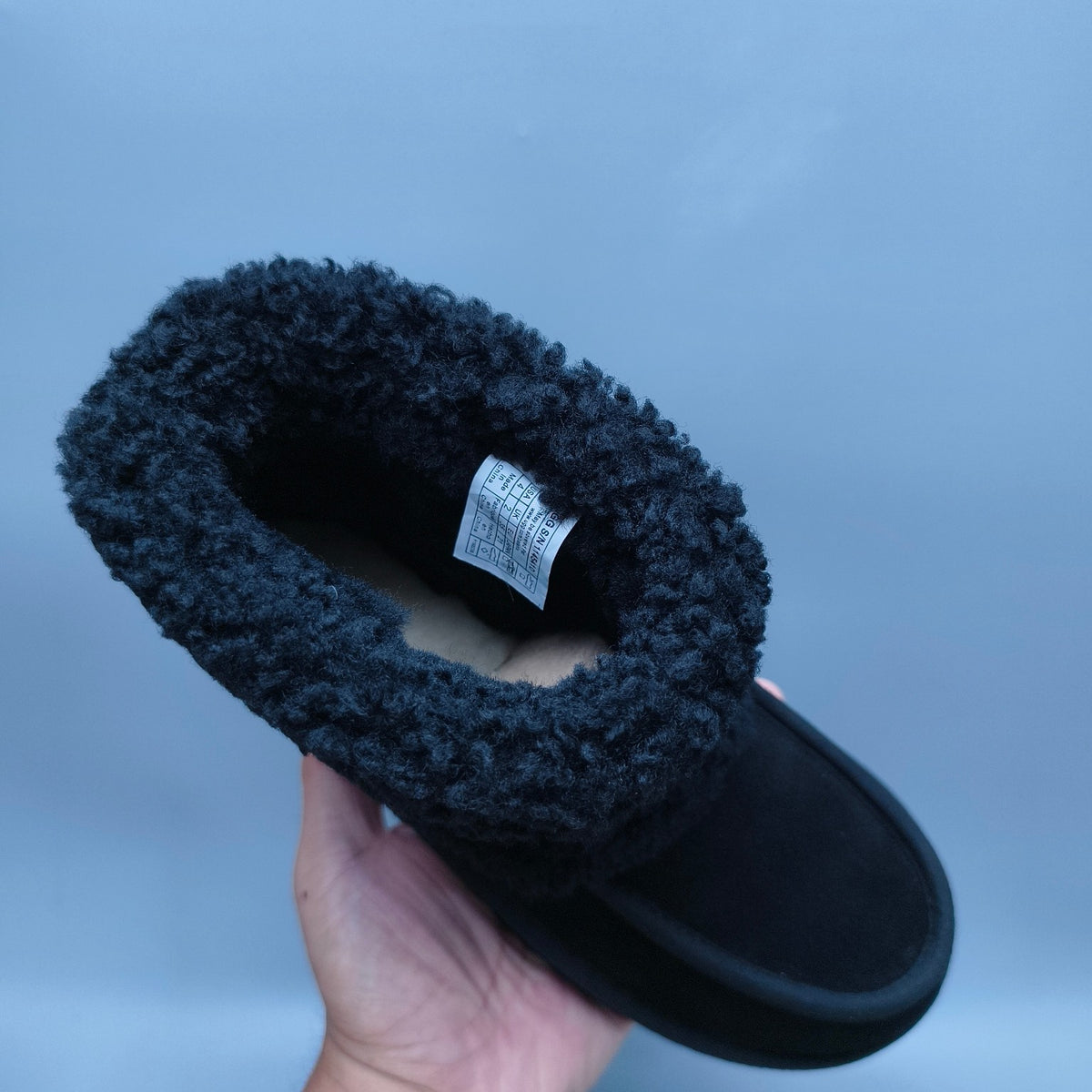Black Curly-Textured Oversized-Logo Mid-Top Boots - Style 5410