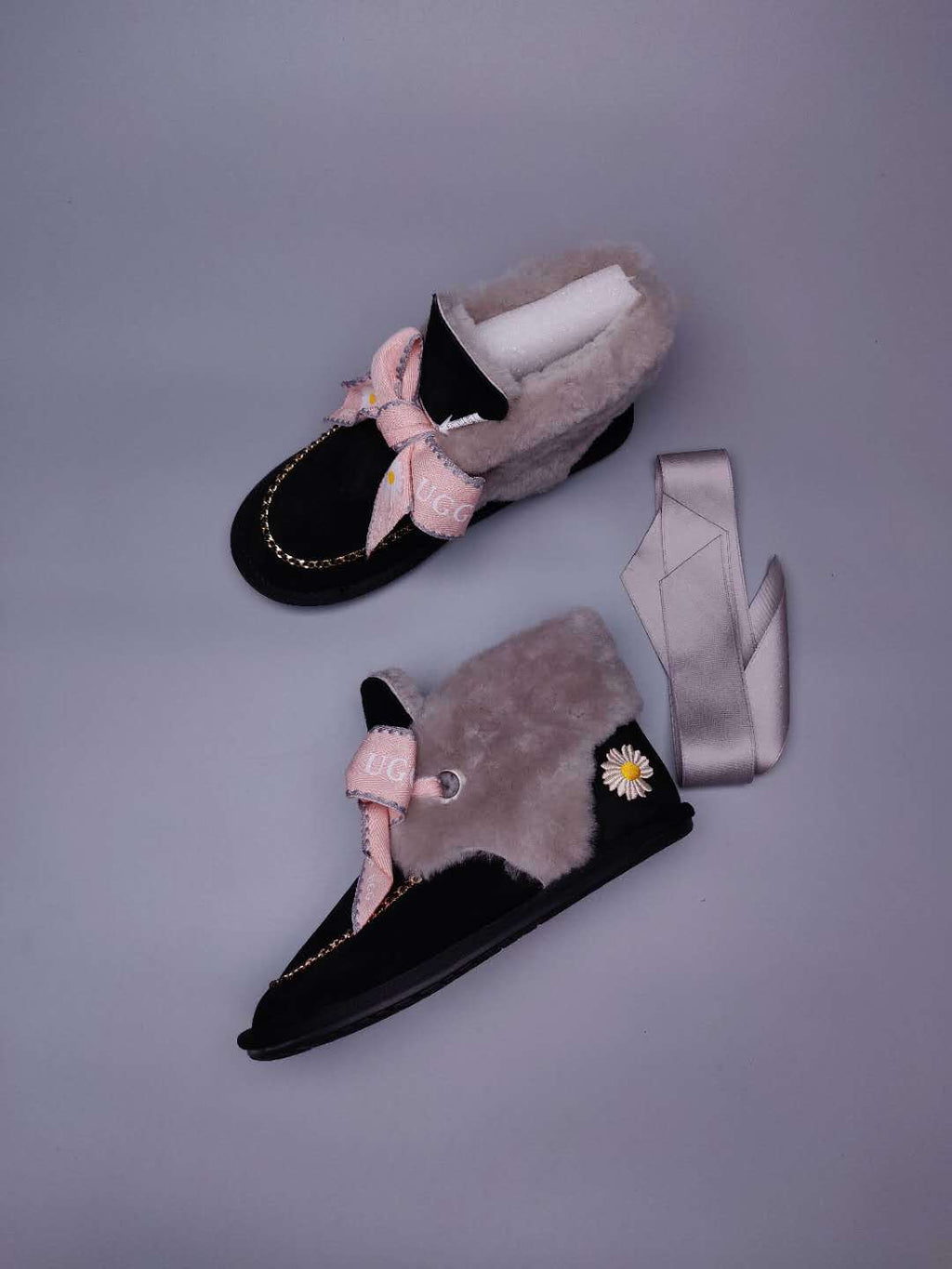 Black Daisy, Chain & Ribbon Detail Shoes - Style 7888