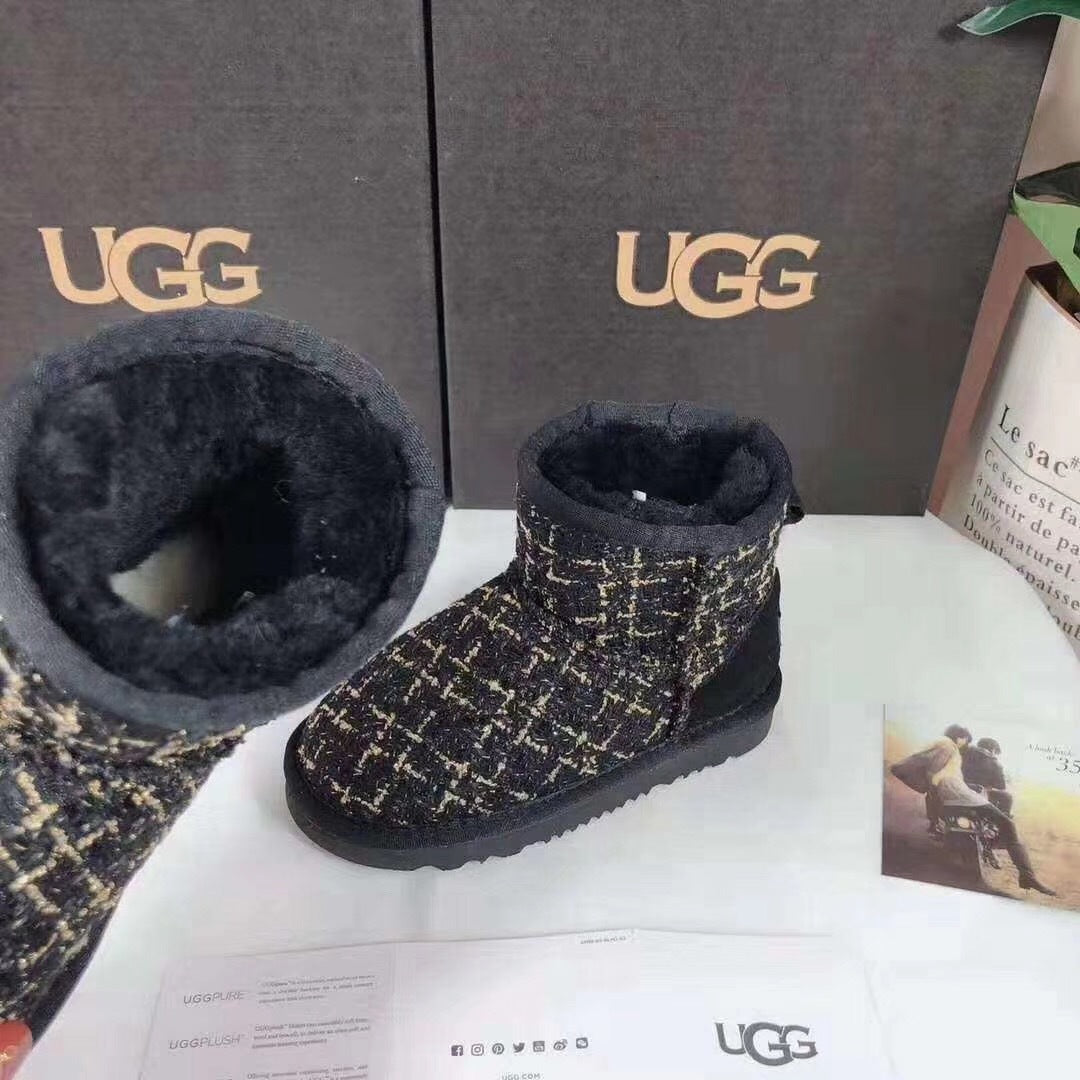 Kids' Chic Black Snow Boots - Style 5854