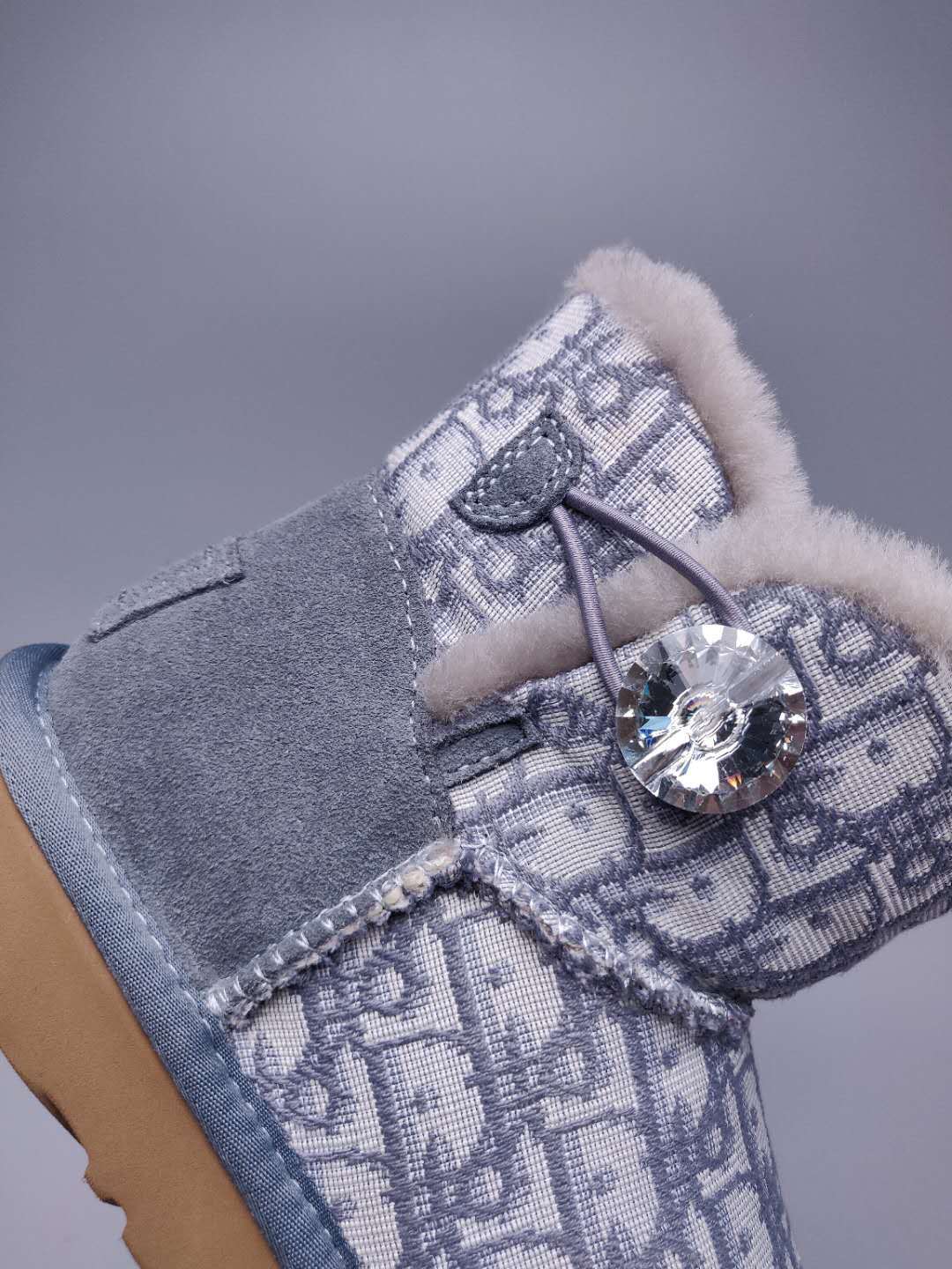 Gray Fabric-Textured Footwear - Style 6554