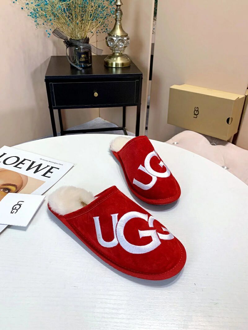 Bright Red Big G Indoor Slippers - Style 2593