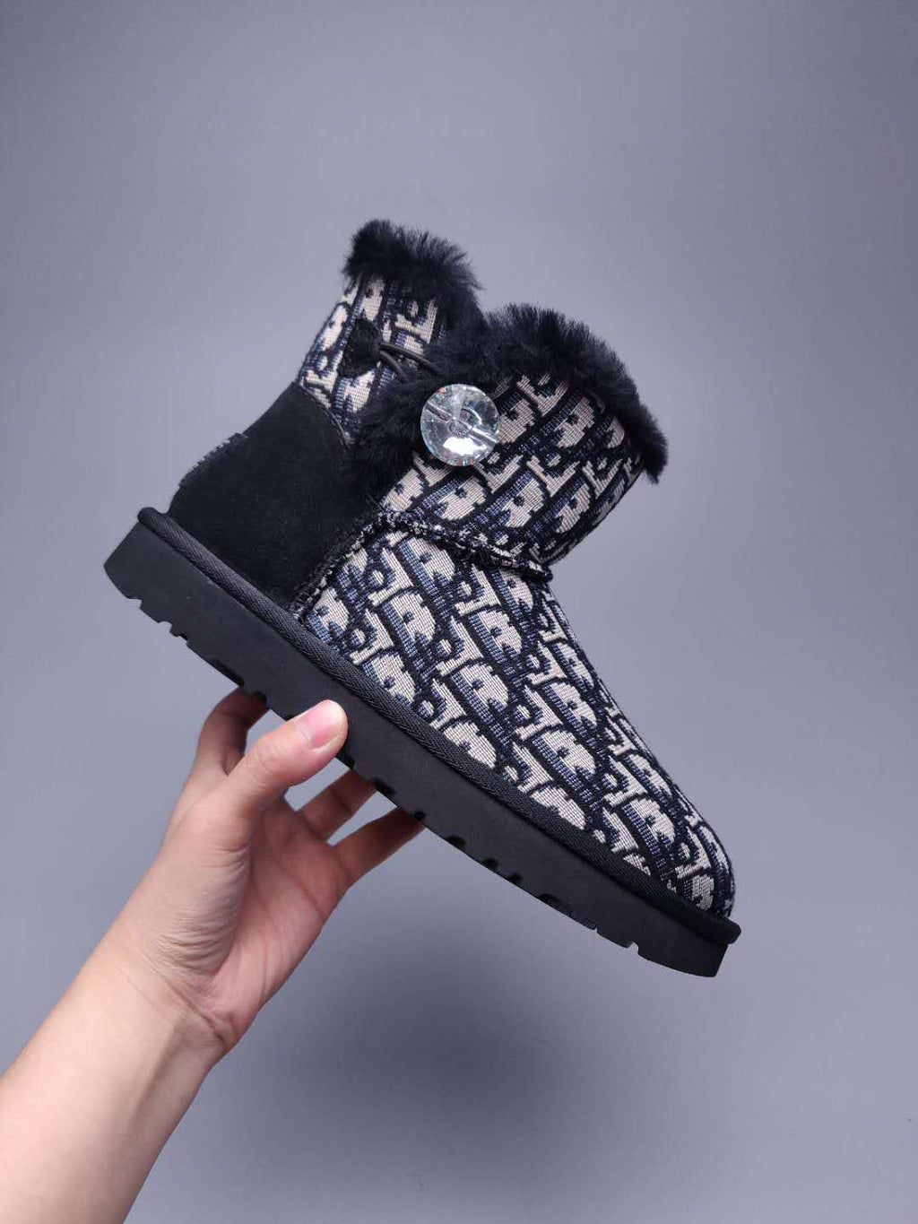 Black Fabric-Textured Footwear - Style 6554