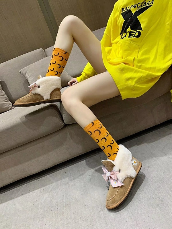 Chestnut Daisy, Chain & Ribbon Detail Shoes - Style 7888
