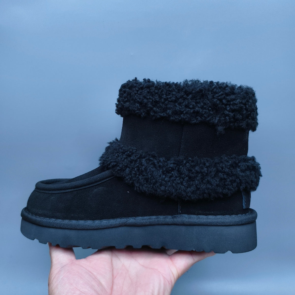 Black Curly-Textured Oversized-Logo Mid-Top Boots - Style 5410